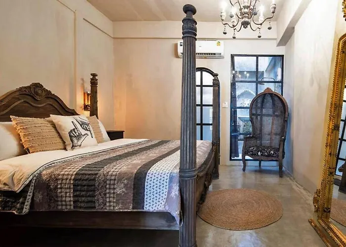 Beautiful 3 Bedroom Baroque House Near Asoke Bts Villa