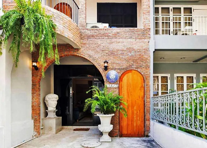 Beautiful 3 Bedroom Baroque House Near Asoke Bts Villa