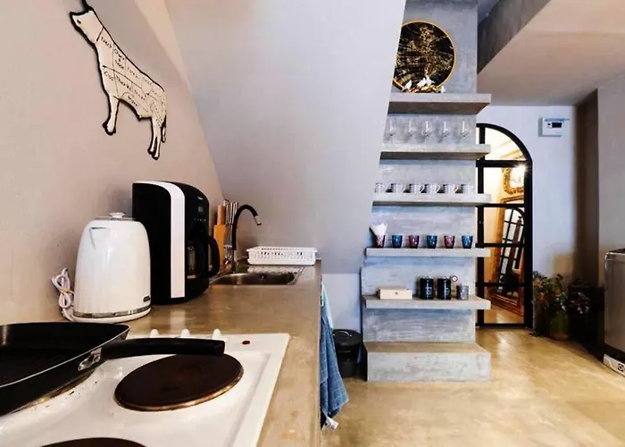 Beautiful 3 Bedroom Baroque House Near Asoke Bts Villa Bangkok